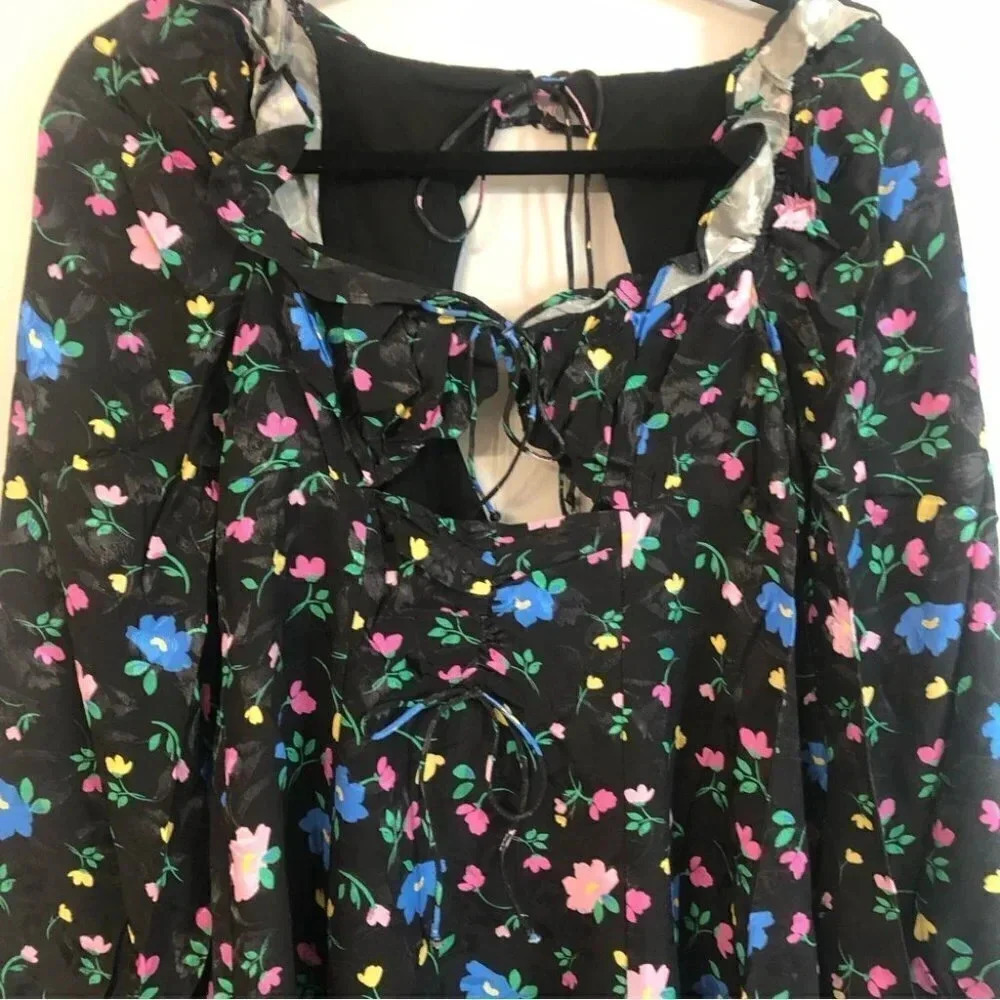 For Love & Lemons Lexy Long Sleeve Floral Cutout Mini Dress Size Sm NWT - Picture 8 of 16